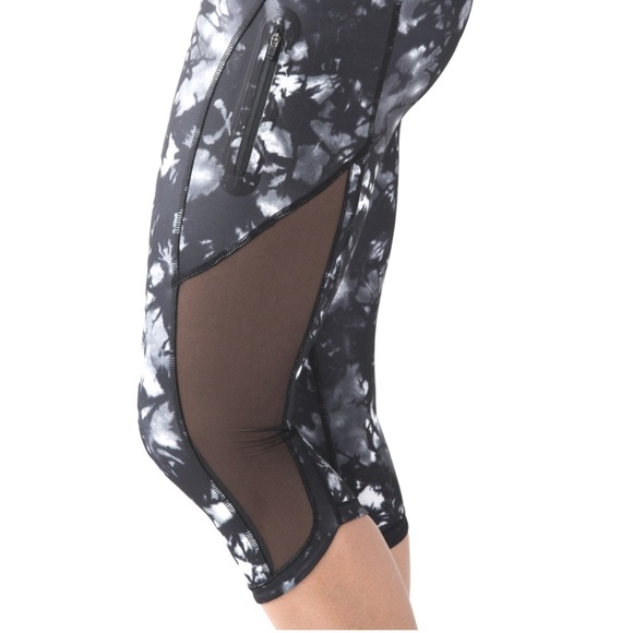 Lululemon Sun Runner Crop Leggings with Mesh Side Panels Sz‎ 6 - Picture 5 of 11